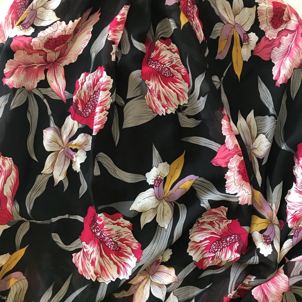 Floral Long Sleeve Maxi Dress - Picture 7 of 8